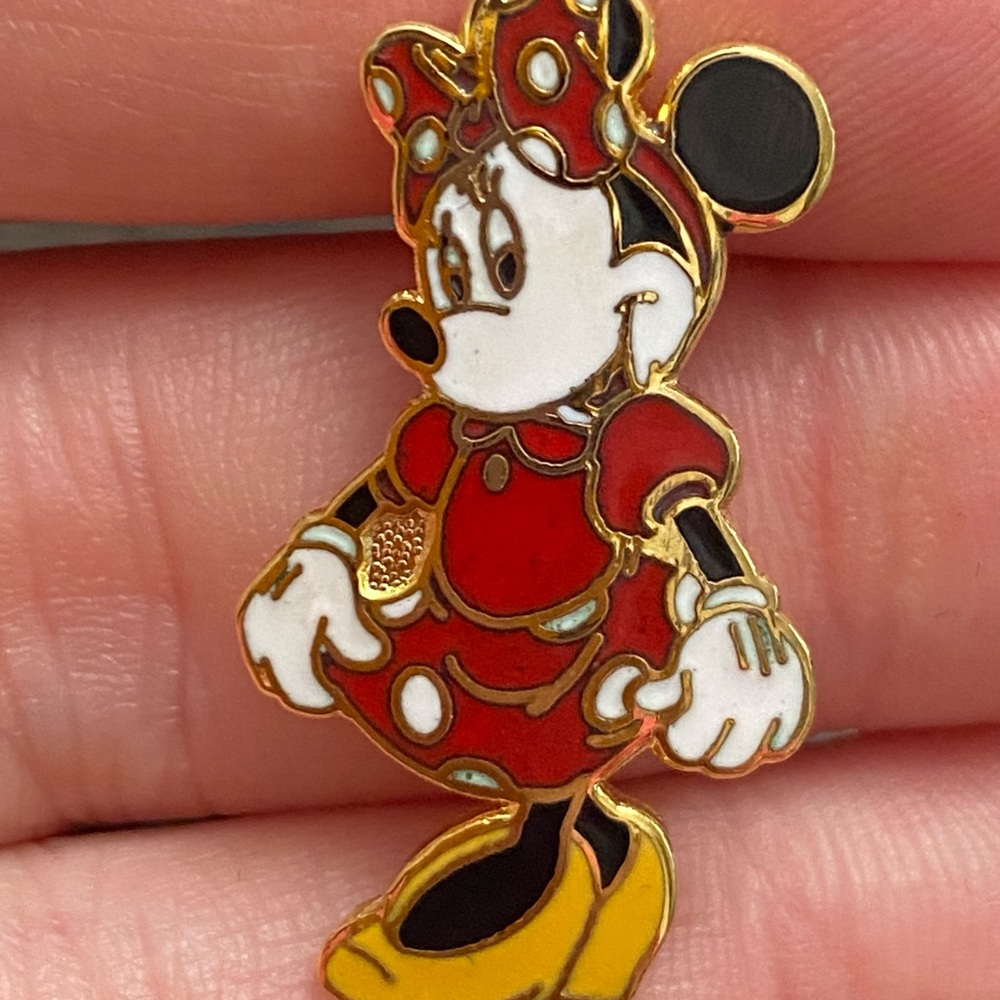 Vintage Disney Minnie Mouse  pin